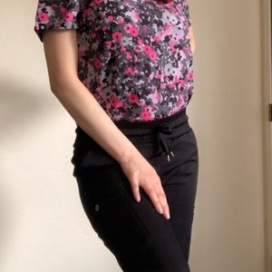 Scrub and beyond scrub set